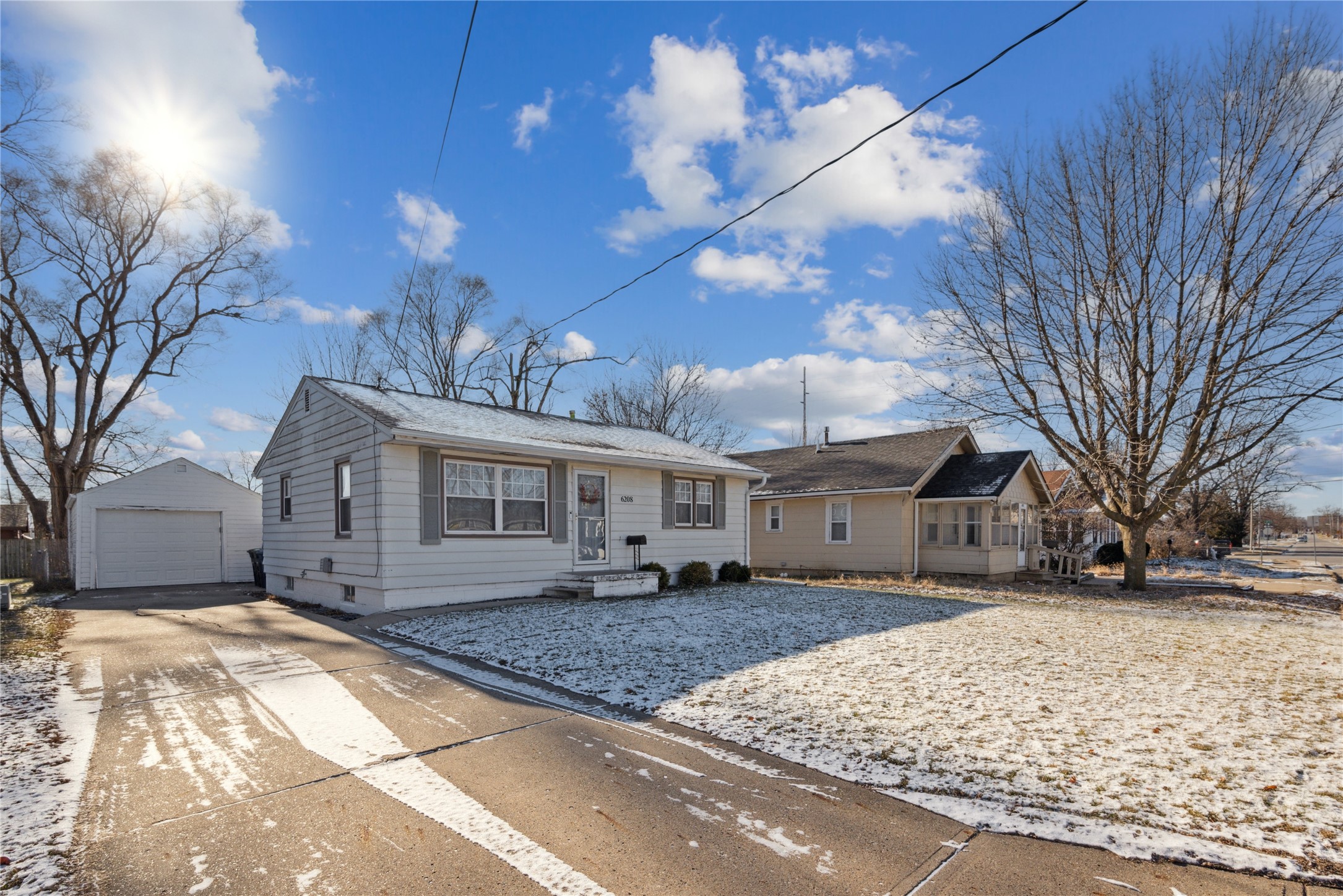 6208 Welker Avenue, Des Moines, Iowa image 2