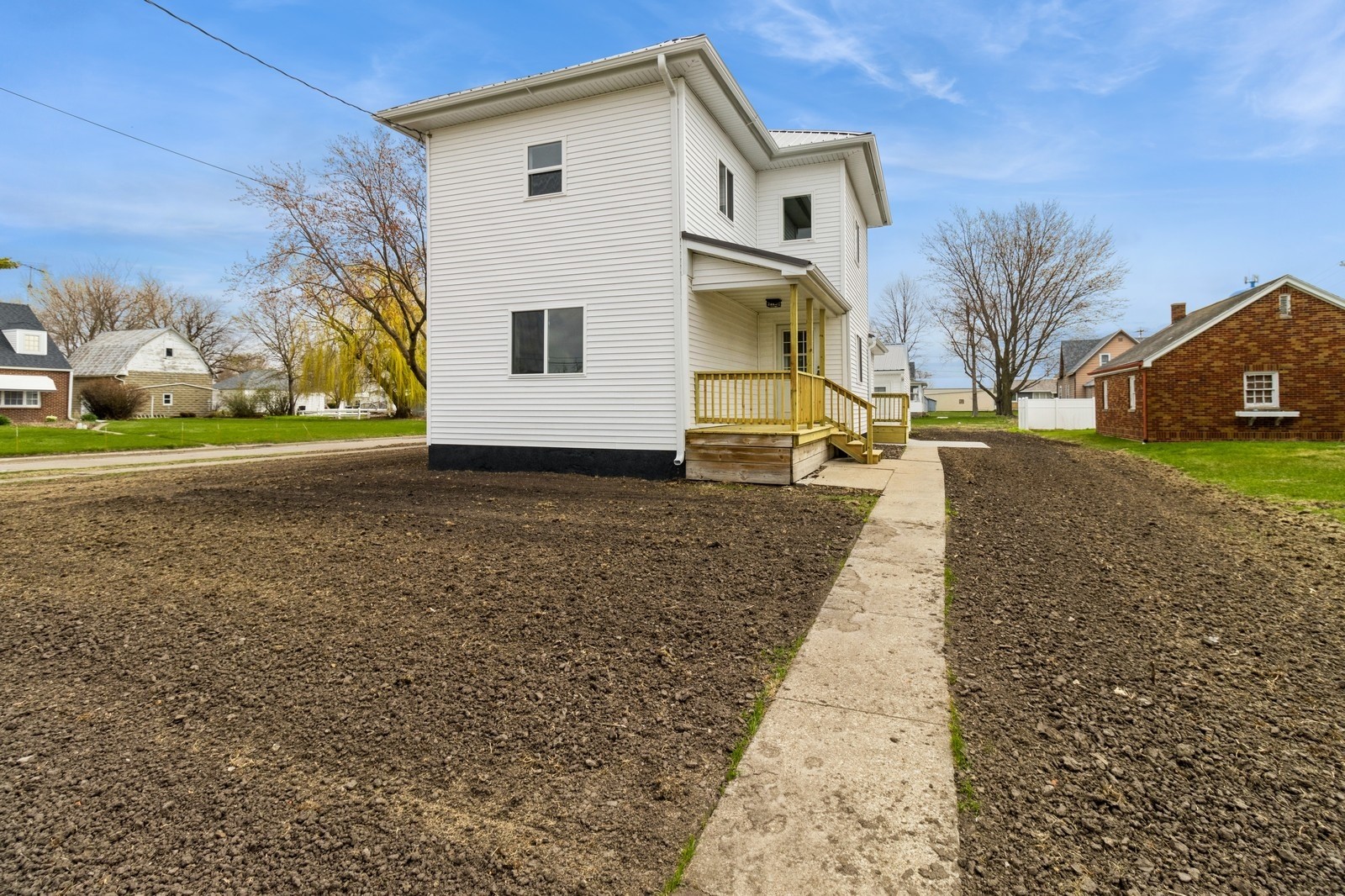 207 N 3rd Street, Montezuma, Iowa image 2