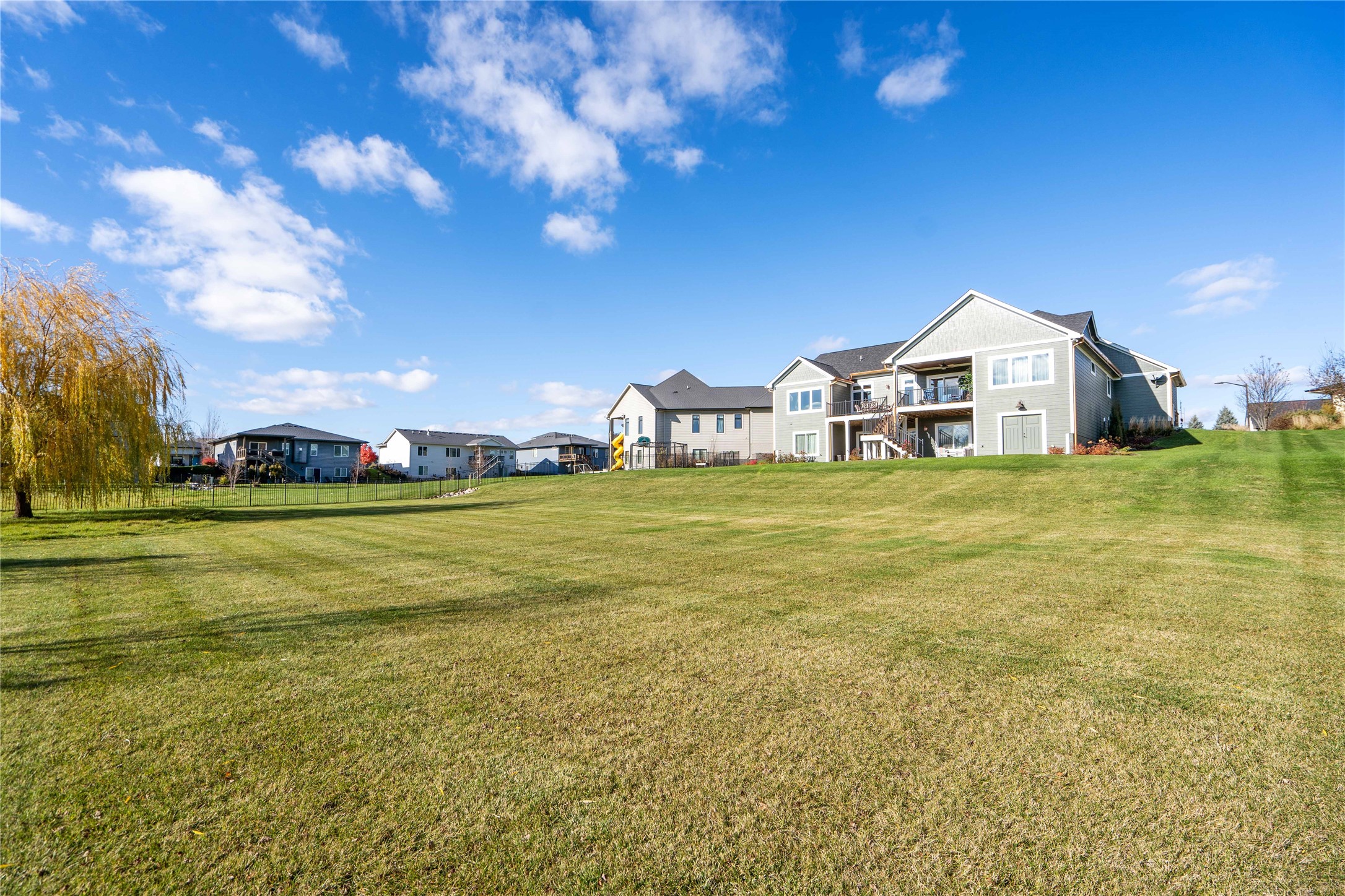 9441 Coneflower Circle, Norwalk, Iowa image 35