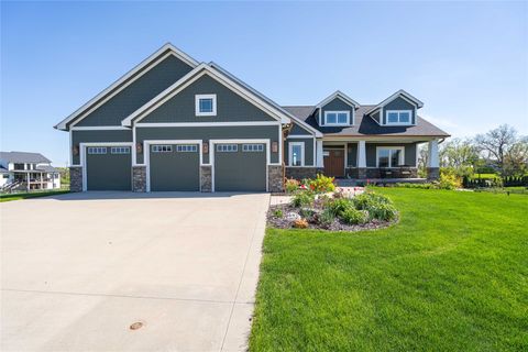 9441 Coneflower Circle Norwalk IA 50211