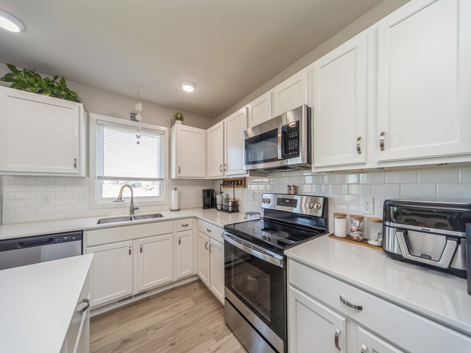 1045 Hamilton Road, Waukee, Iowa image 8