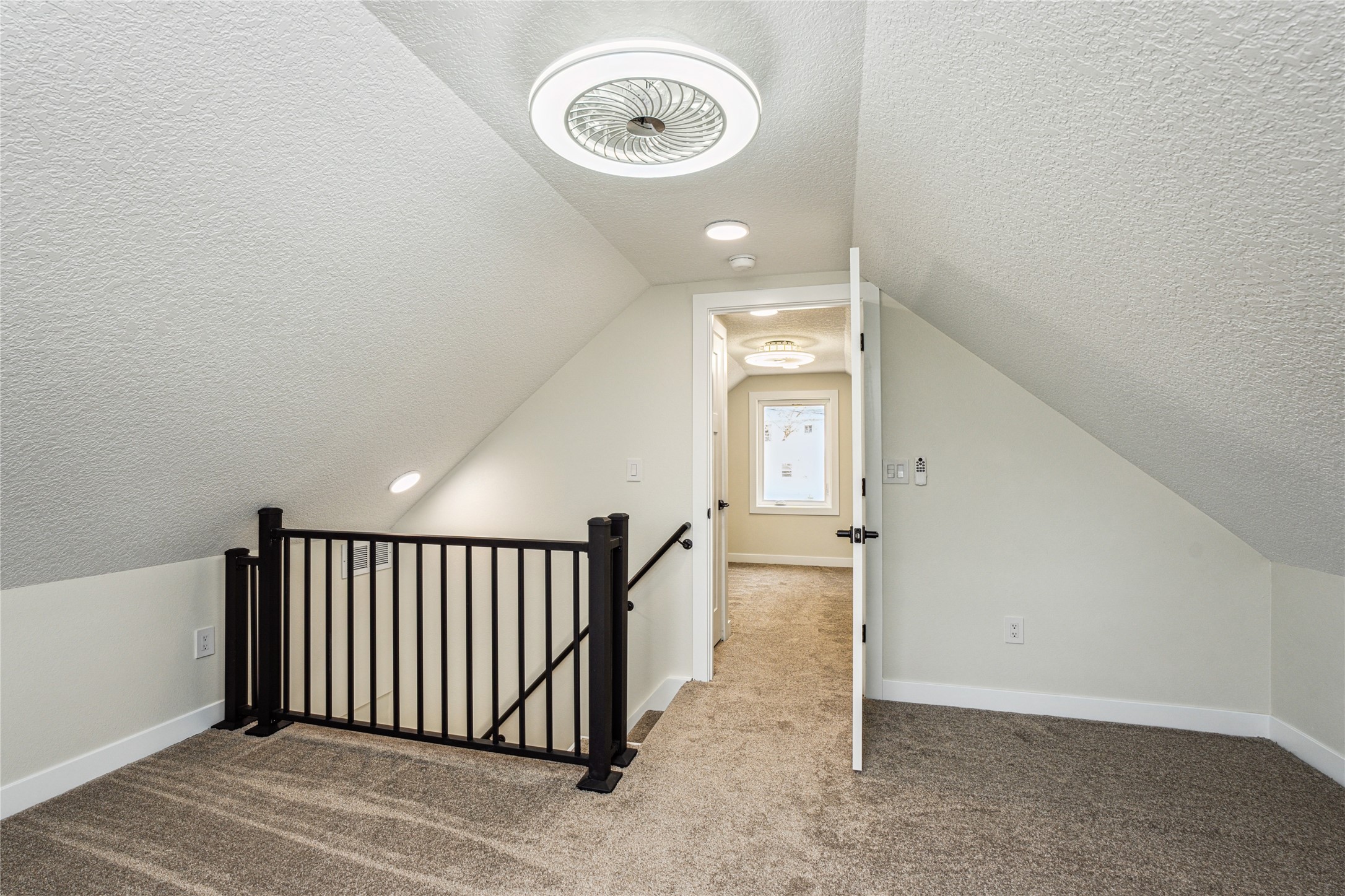 514 S Brobst Street, Knoxville, Iowa image 19