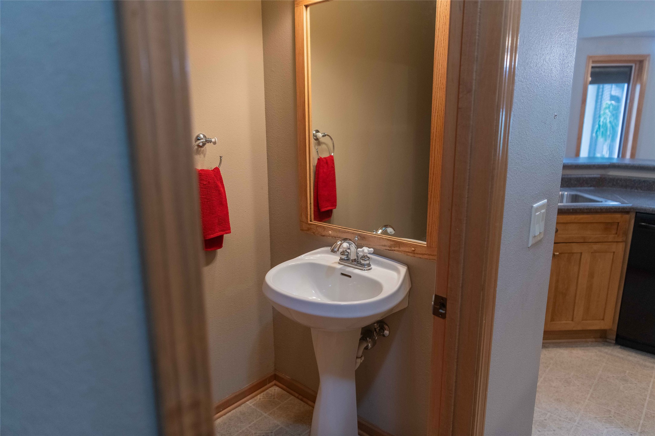 21 Eastwood Street, Pella, Iowa image 10
