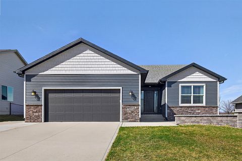 Homes For Sale - 1920 Roebling Road<br/> Adel, IA 50003