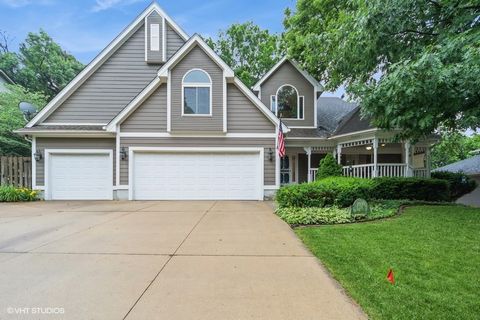 7100 Holcomb Avenue Urbandale IA 50322