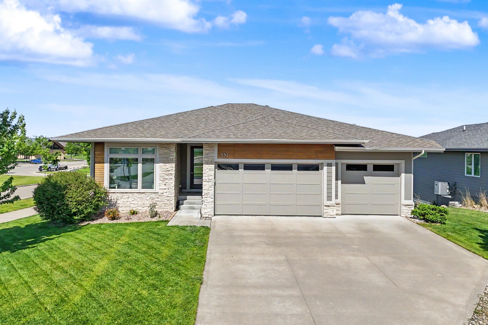 Photo 1 of 34 — 532 NE Westgate Drive, Waukee, IA 50263