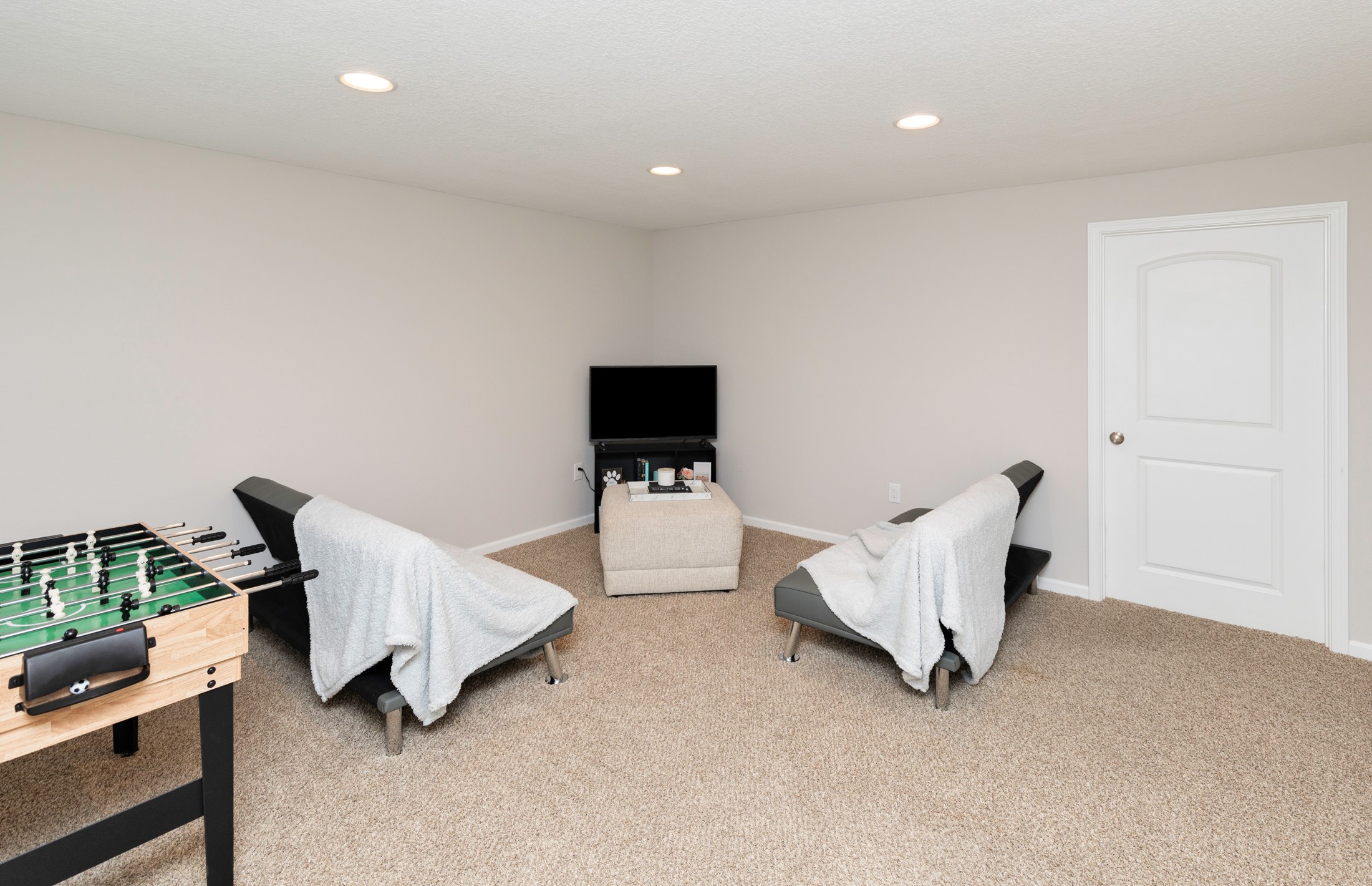711 Newport Place, Norwalk, Iowa image 16