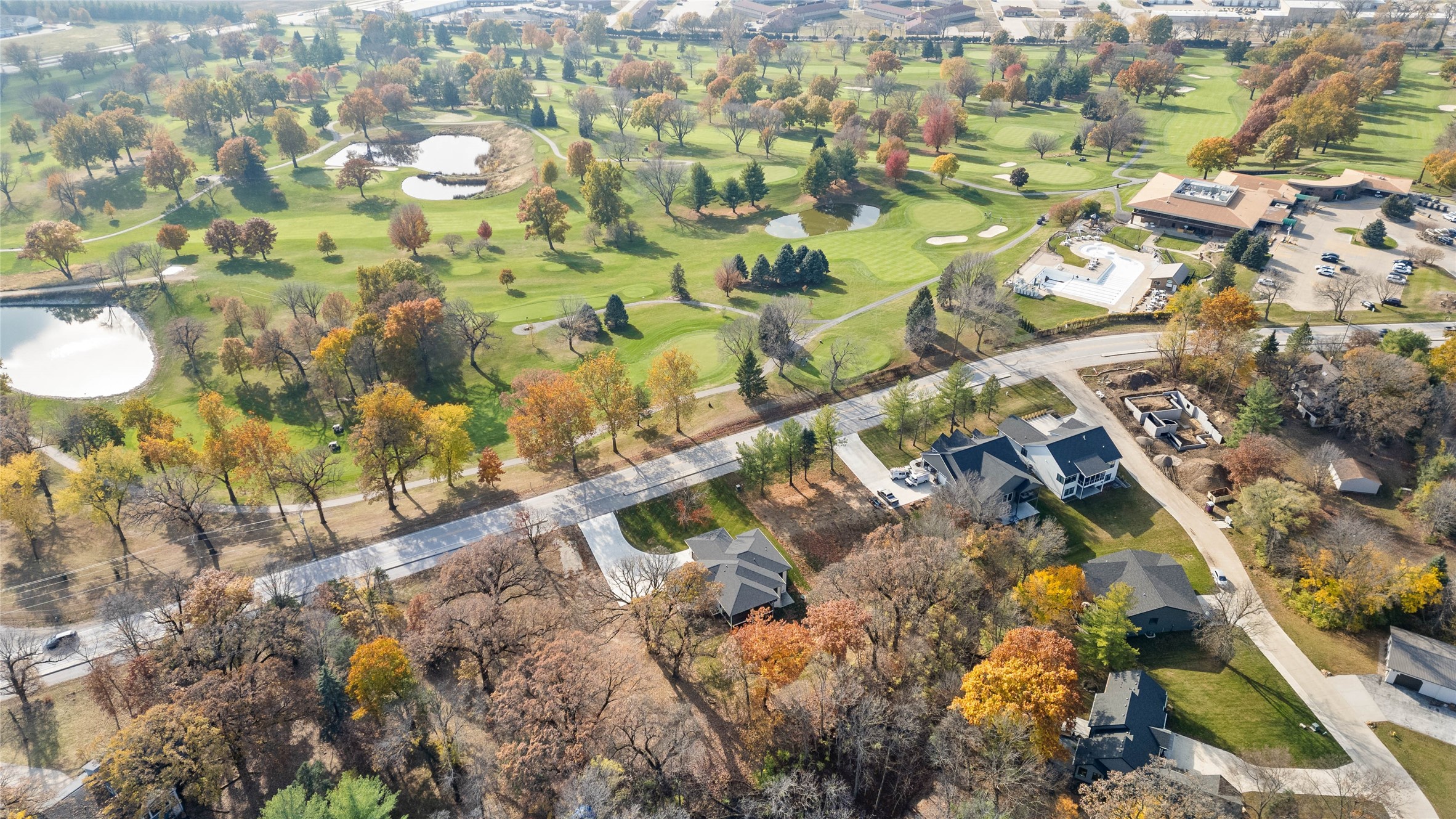 7329 NW Beaver Drive, Johnston, Iowa image 35