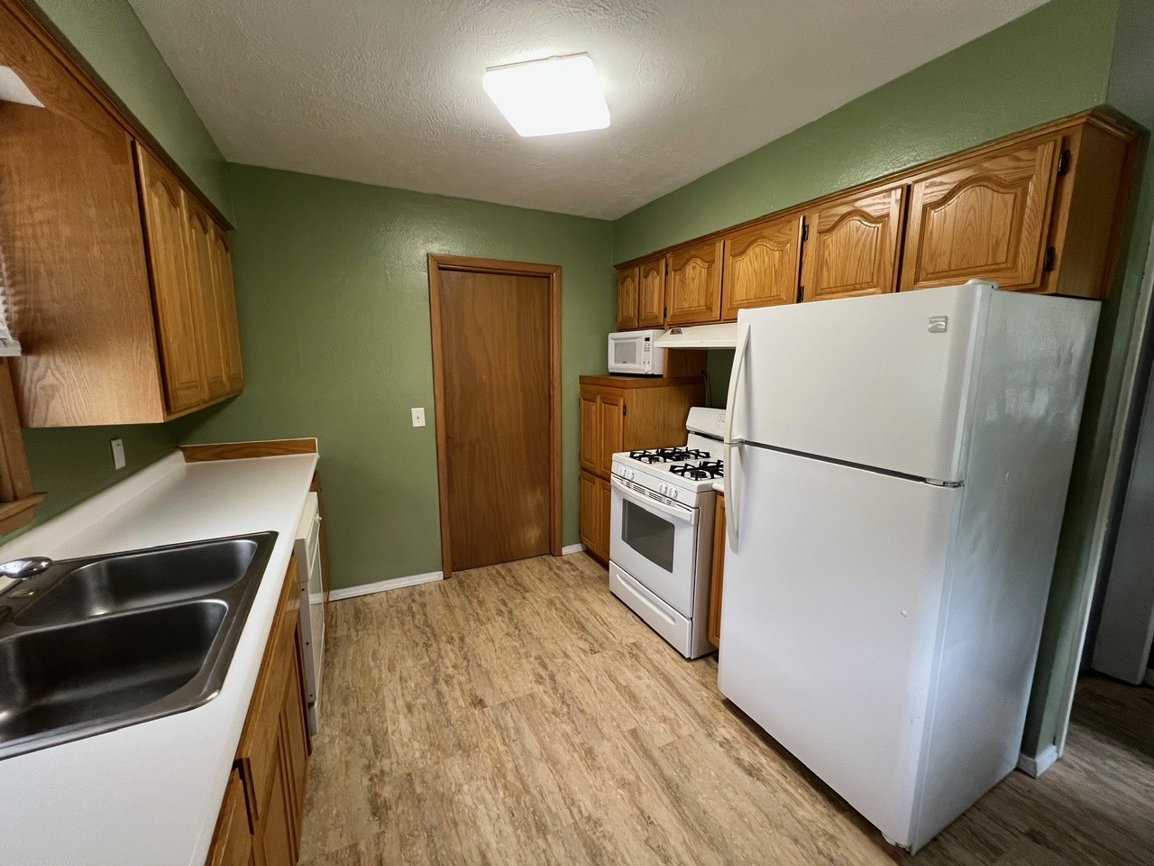 160 Bel Aire Drive, Waukee, Iowa image 6