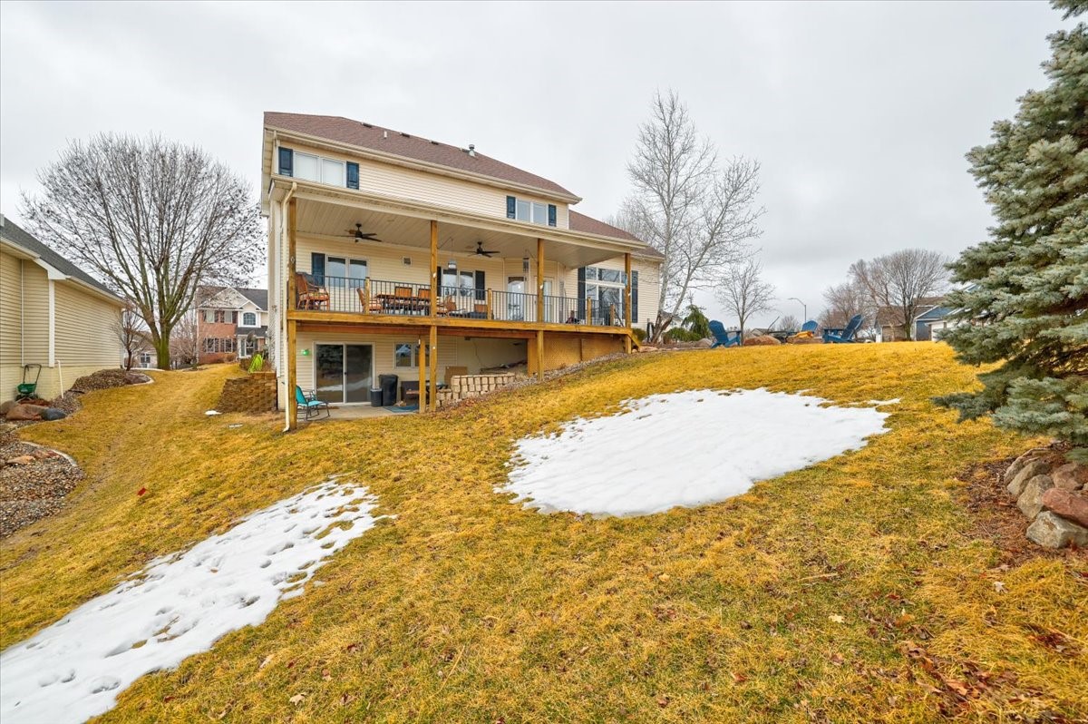 2212 Autumn Blaze Drive, Norwalk, Iowa image 35