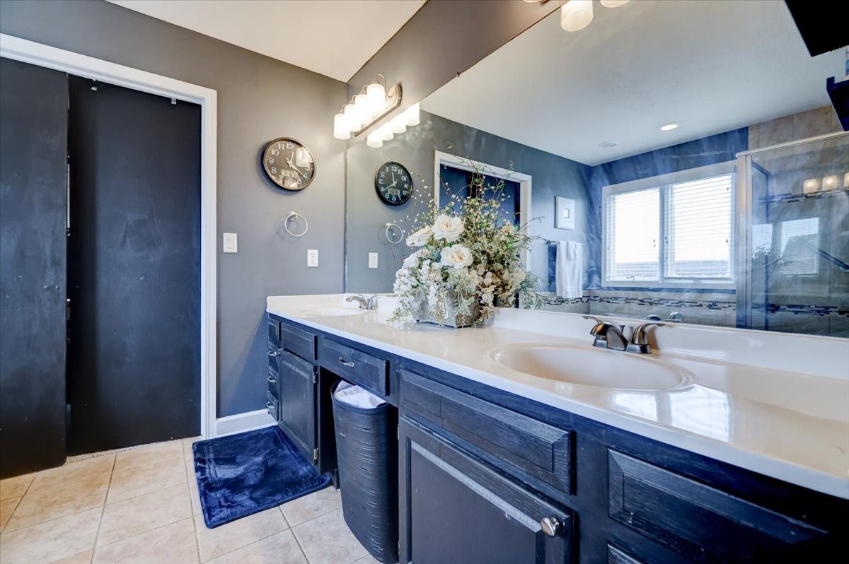 2212 Autumn Blaze Drive, Norwalk, Iowa image 17
