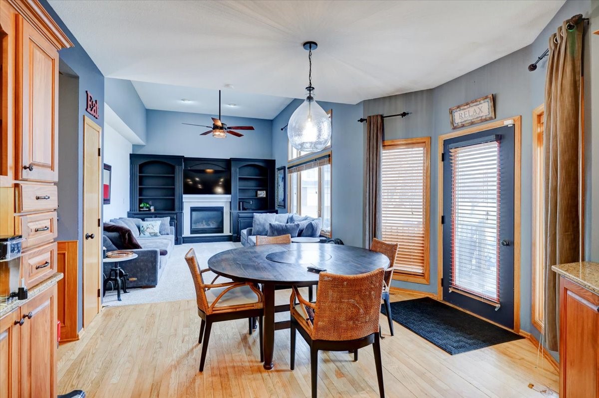 2212 Autumn Blaze Drive, Norwalk, Iowa image 12