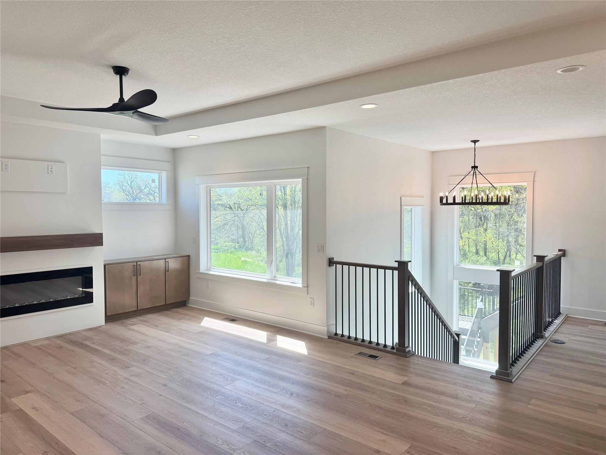 910 Harrington Way