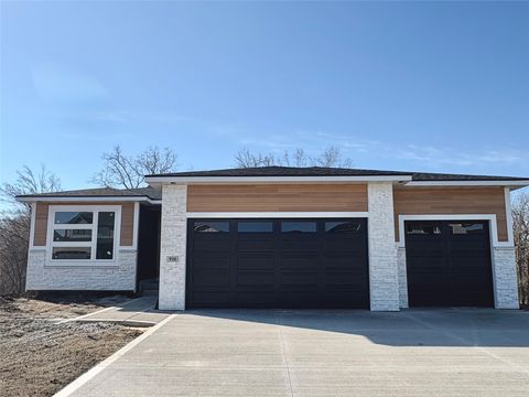 910 Harrington Way Waukee IA 50263