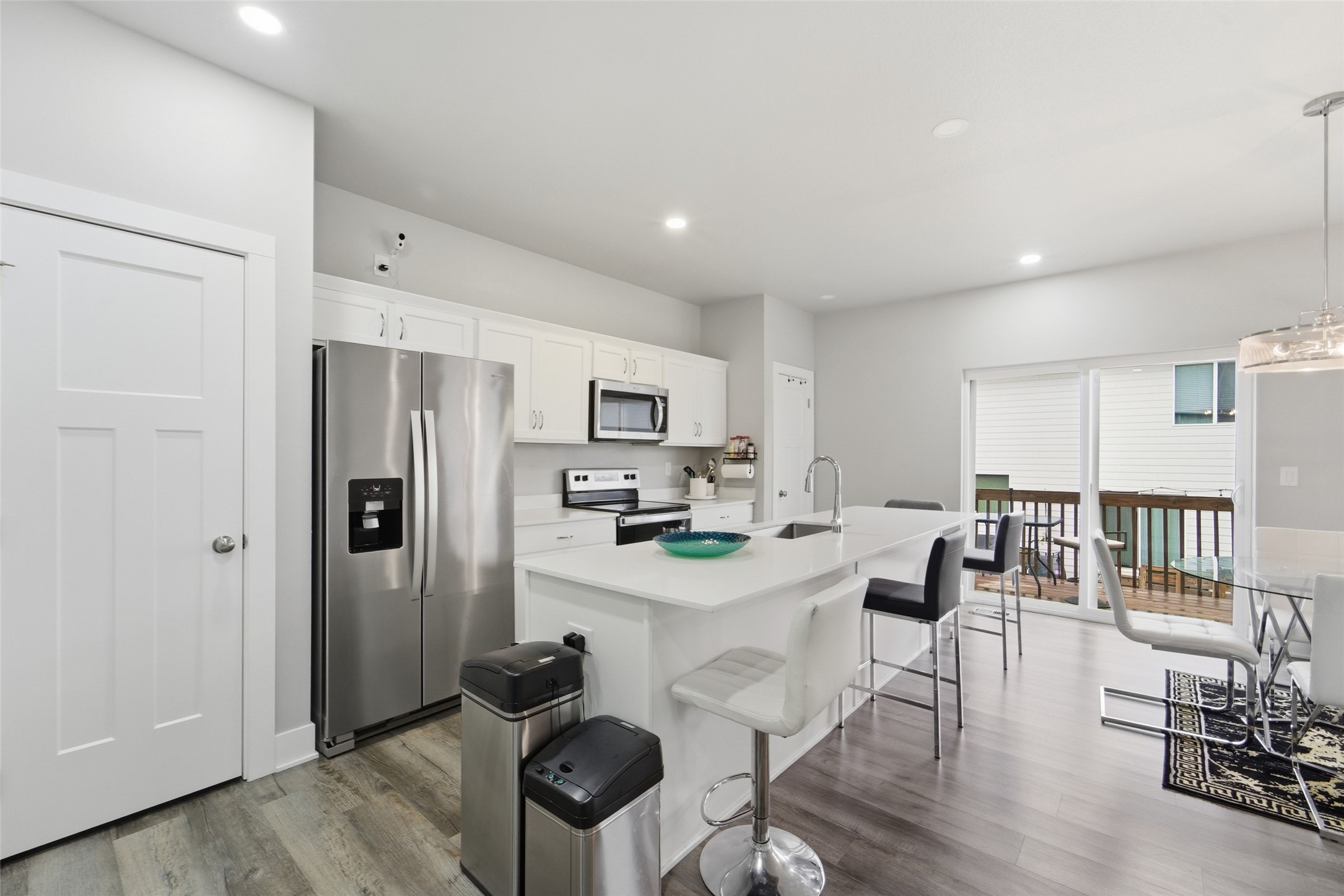 1414 NE Cedarwood Drive