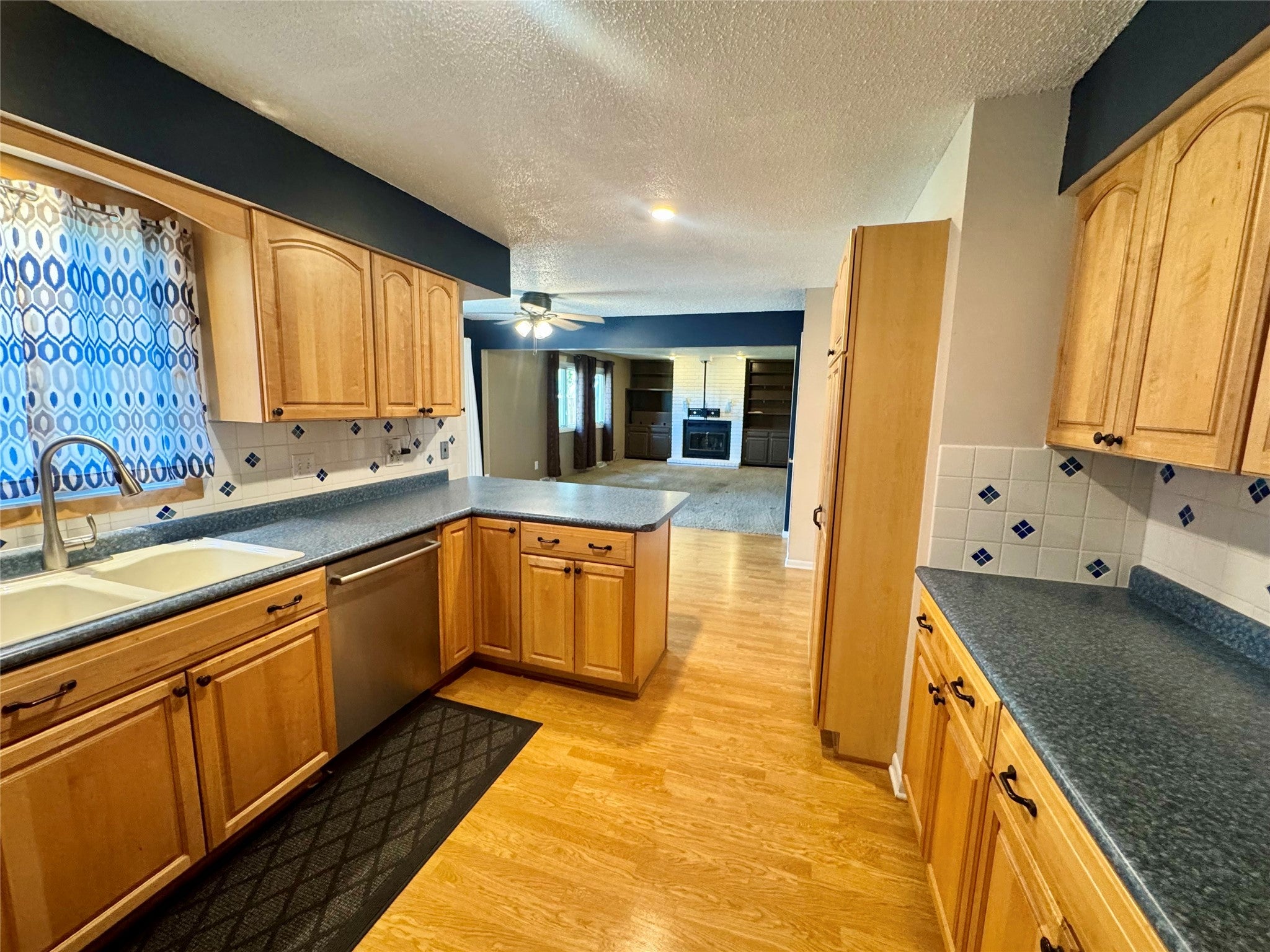 1683 NW 100th Place