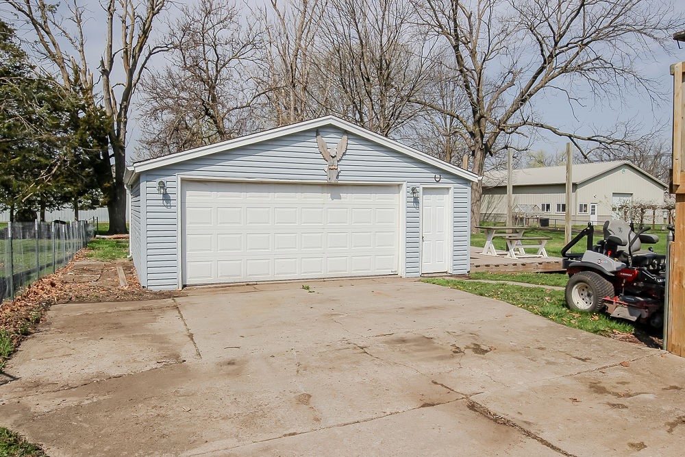 708 5th Street, Minburn, Iowa image 22