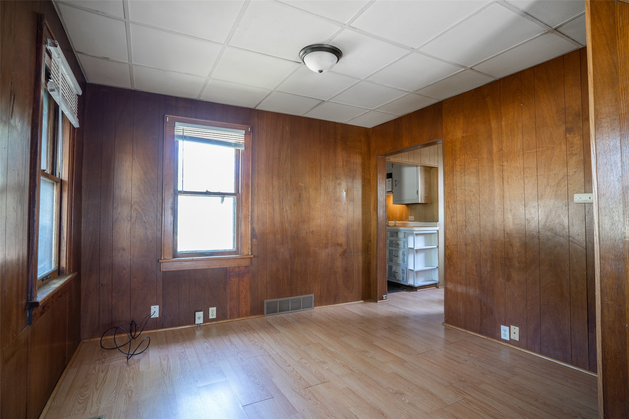 2315 SW 11th Street, Des Moines, Iowa image 3