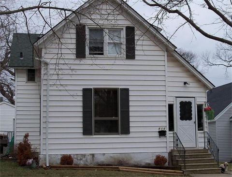 Homes For Sale - 816 S 16th Street<br/> Fort Dodge, IA 50501