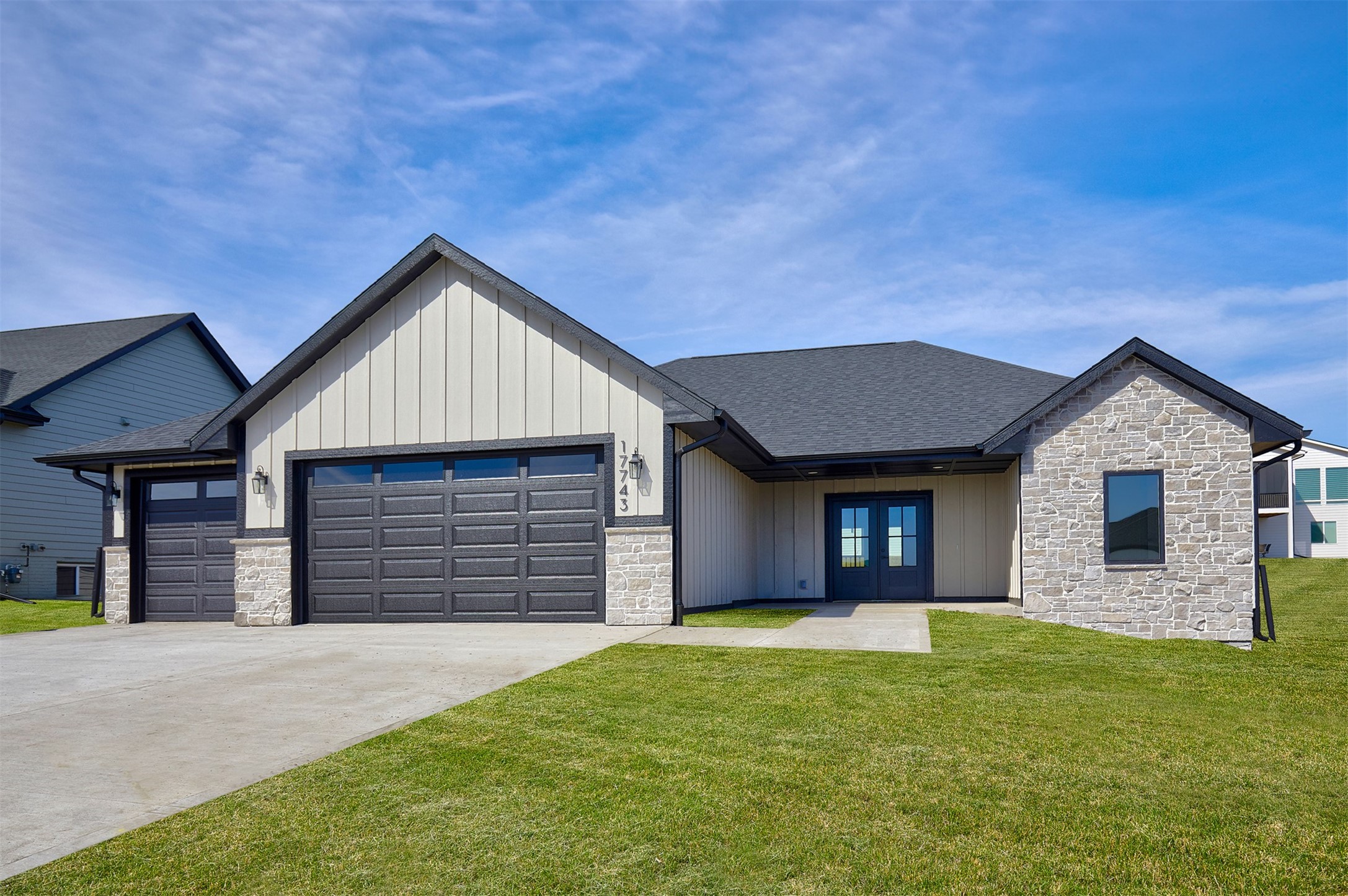 17743 Hammontree Drive, Clive, Iowa image 32