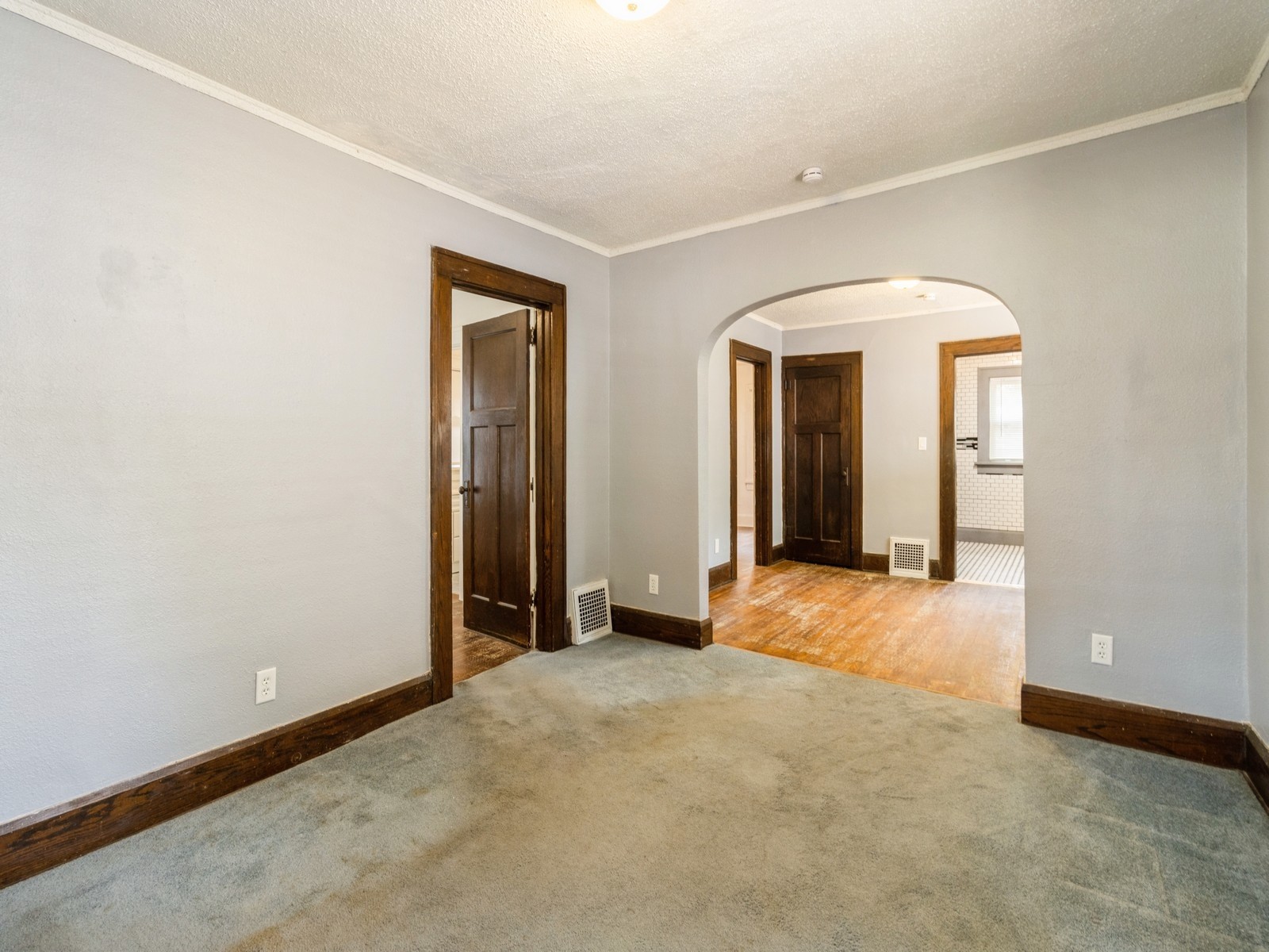 3018 Woodland Avenue, Des Moines, Iowa image 5