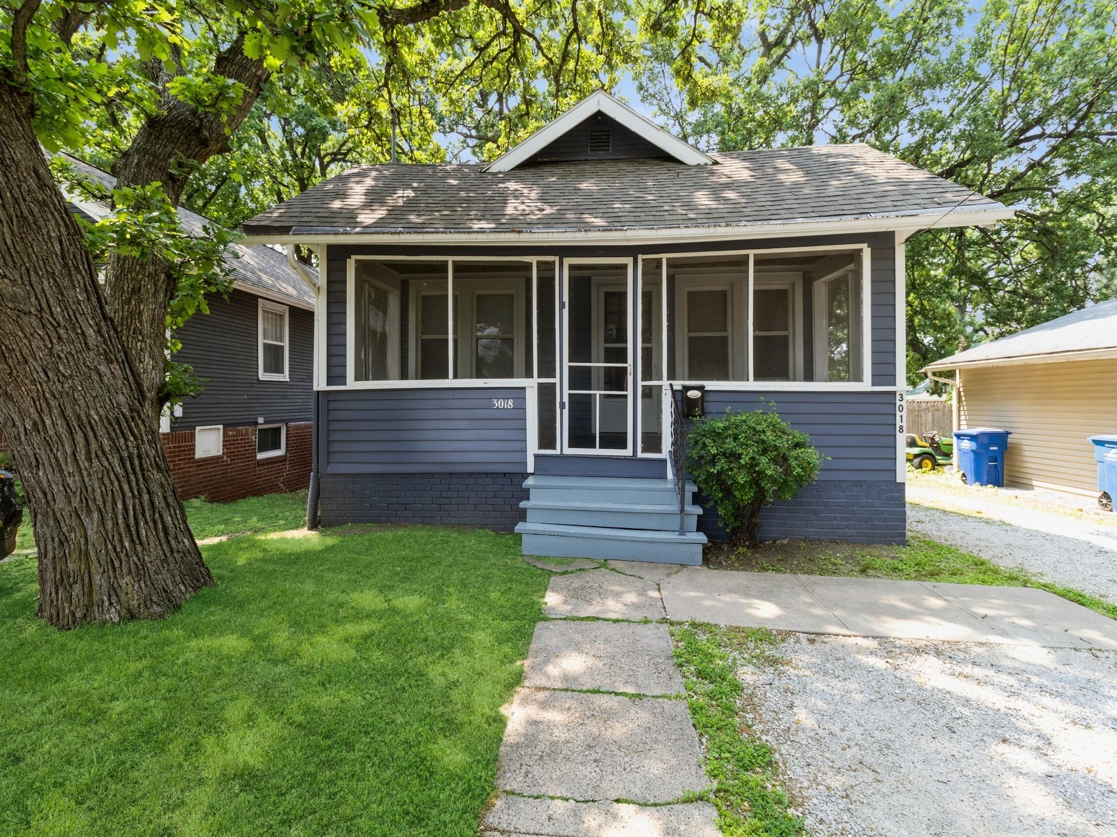 3018 Woodland Avenue, Des Moines, Iowa image 1