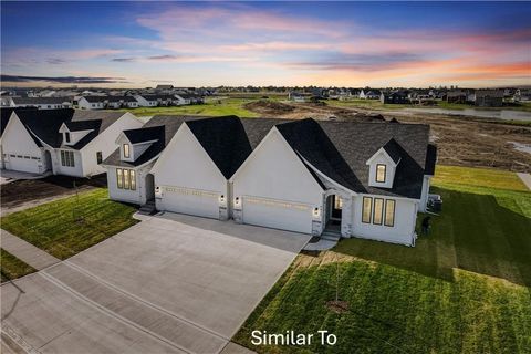 1533 Hazel Street Pella IA 50219