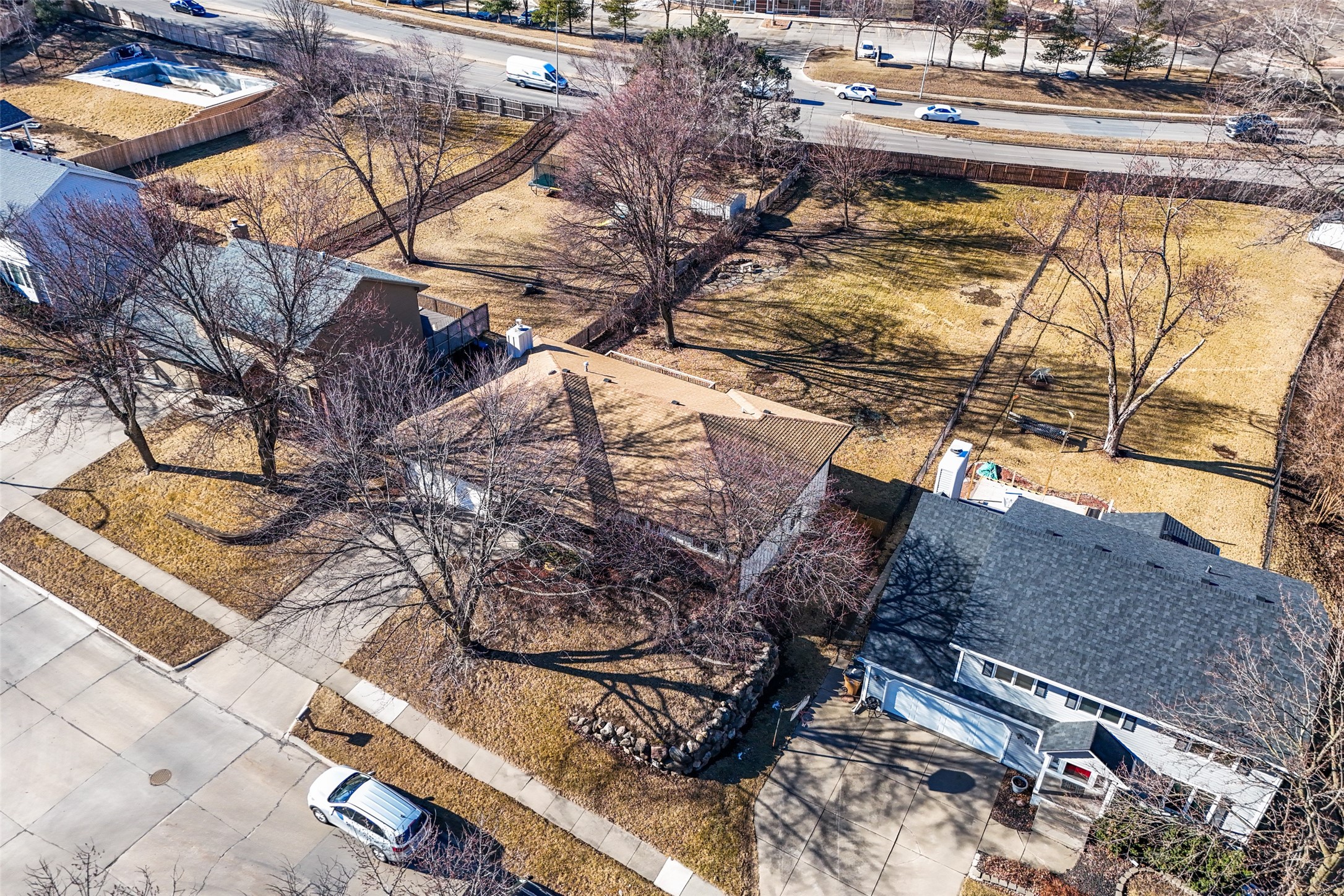 1400 NW 98th Street, Clive, Iowa image 25