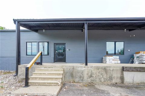 28 Clark Street Des Moines IA 50314