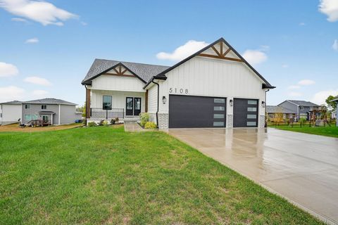 5108 154th Circle Urbandale IA 50323