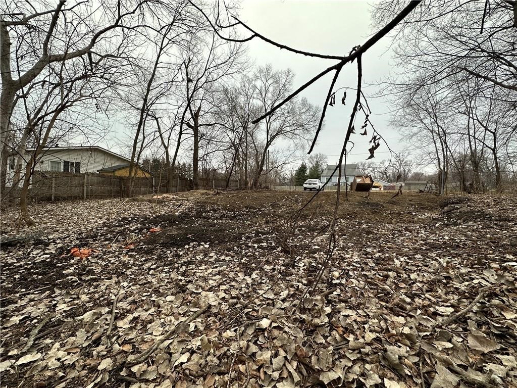 2816 NE Norwood Lane, Des Moines, Iowa image 2