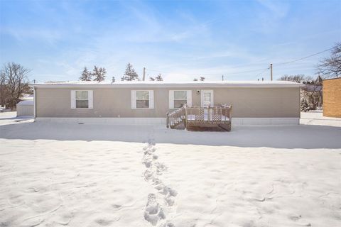 111 W 1st Street Bouton IA 50039