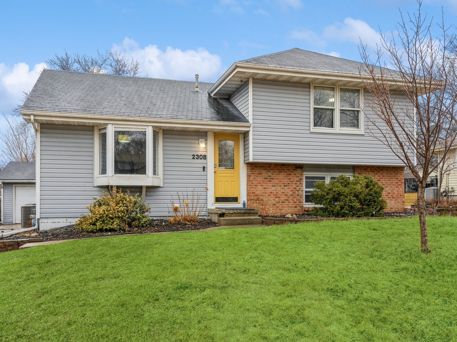 2308 4th Street, Altoona, Iowa image 2
