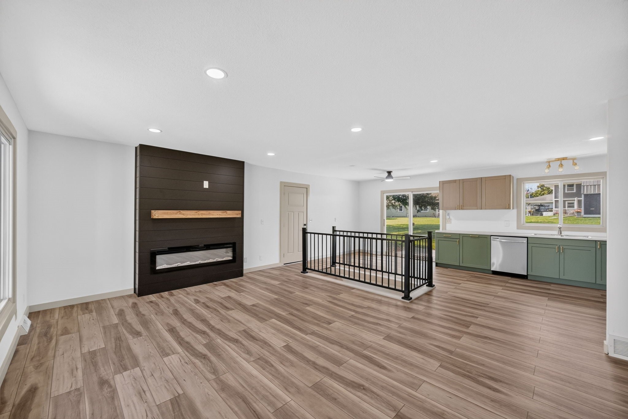 1406 W Jackson Street
