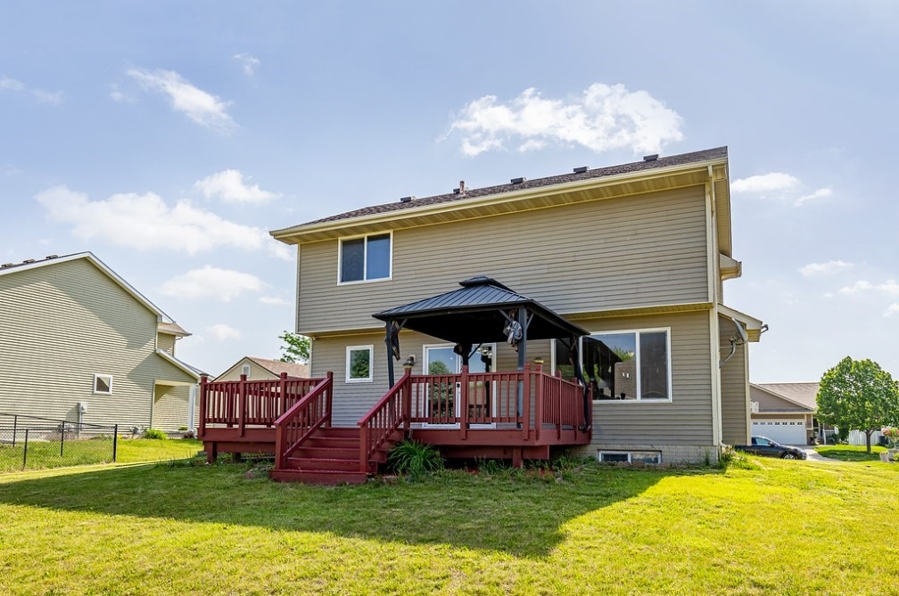 5928 NW 50th Street, Johnston, Iowa image 5