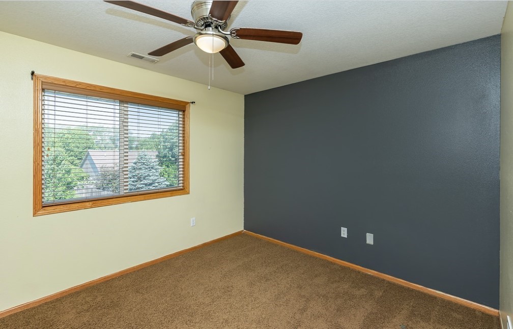 5928 NW 50th Street, Johnston, Iowa image 13