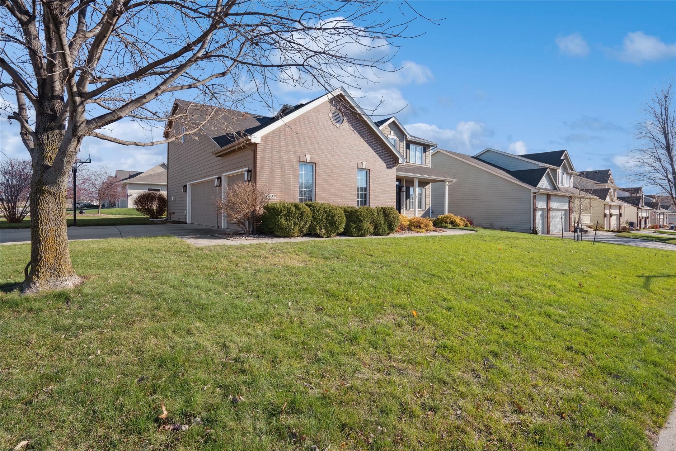 4639 90th Street, Urbandale, Iowa image 1