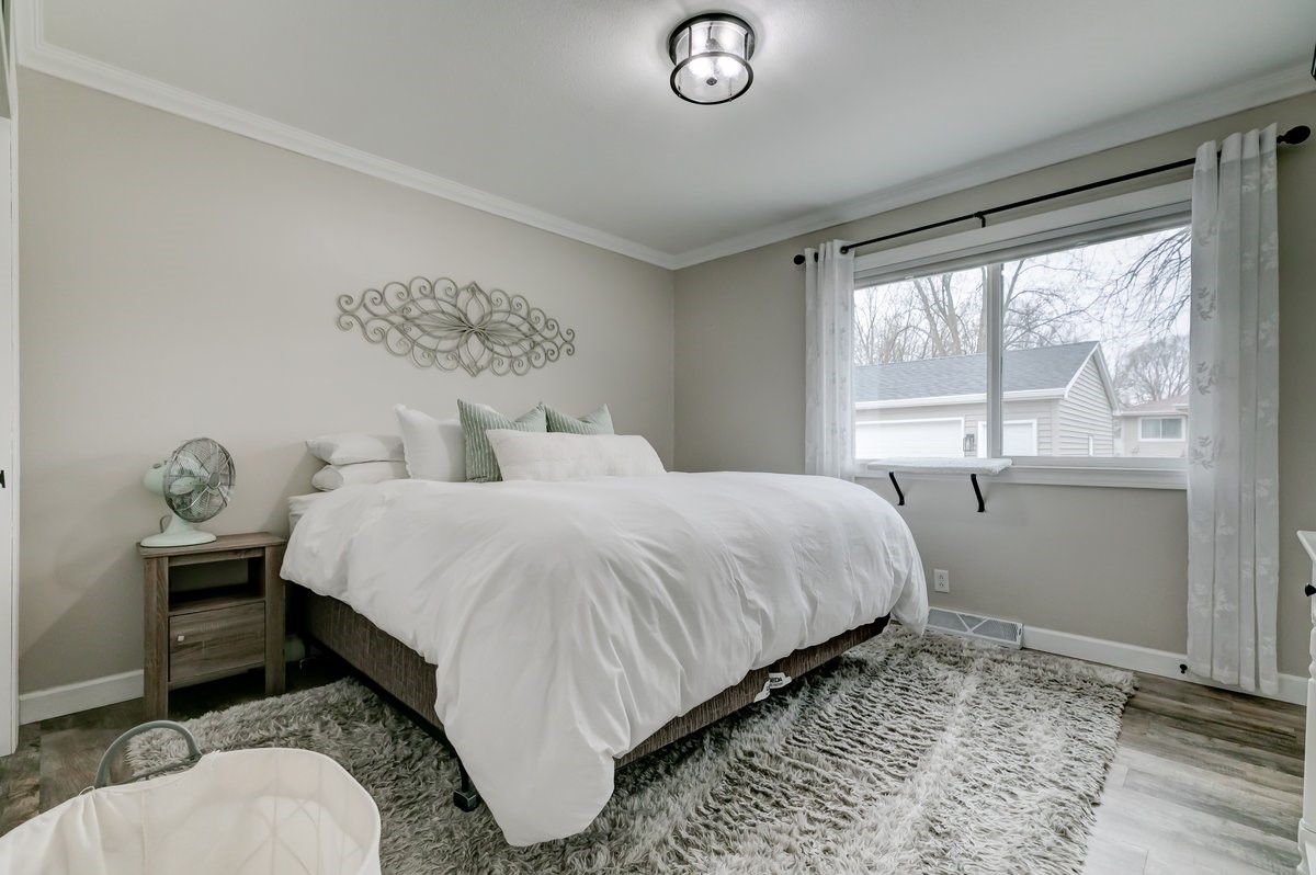 308 34th Street, West Des Moines, Iowa image 14