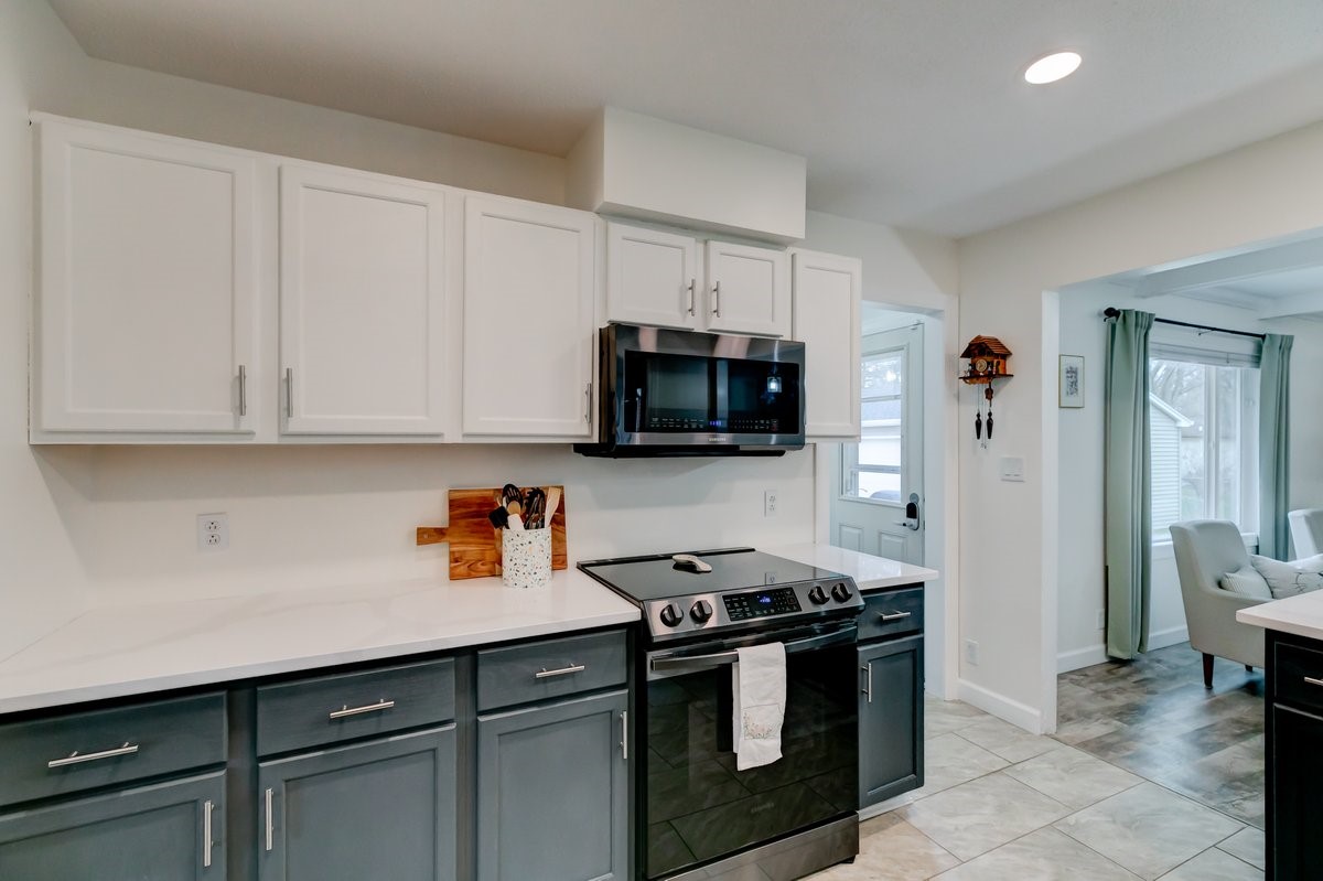308 34th Street, West Des Moines, Iowa image 9