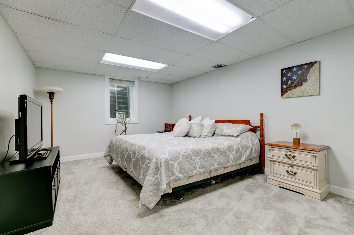 308 34th Street, West Des Moines, Iowa image 23