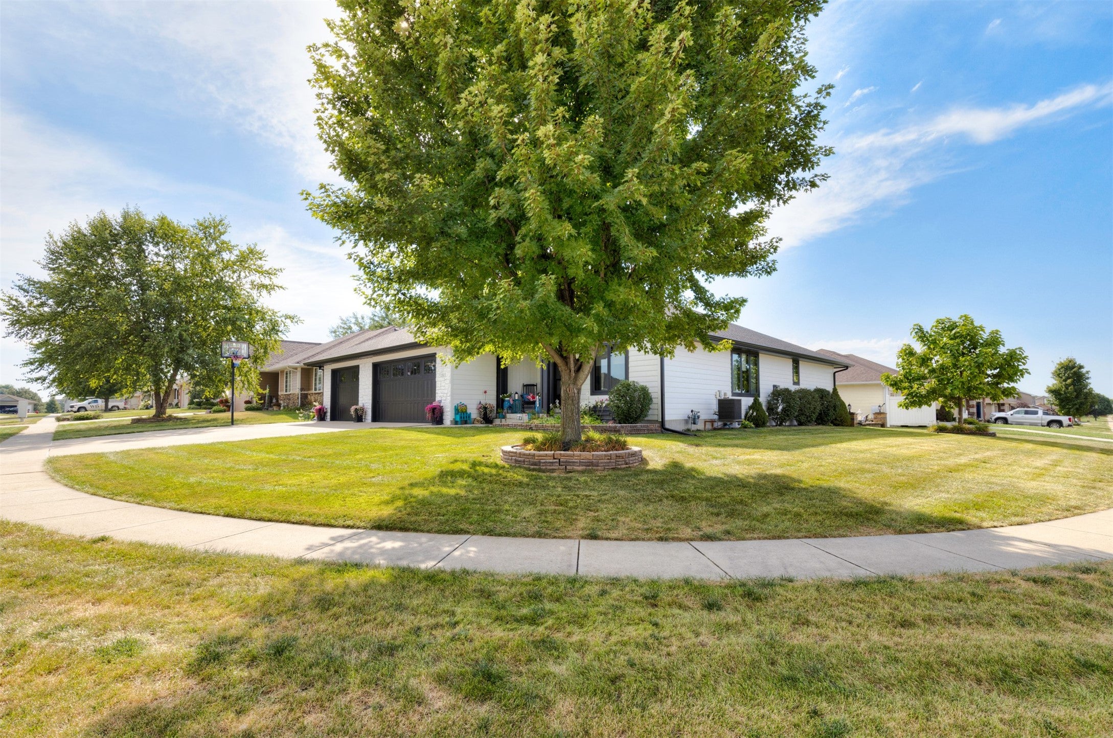 252 Cottonwood Drive SW