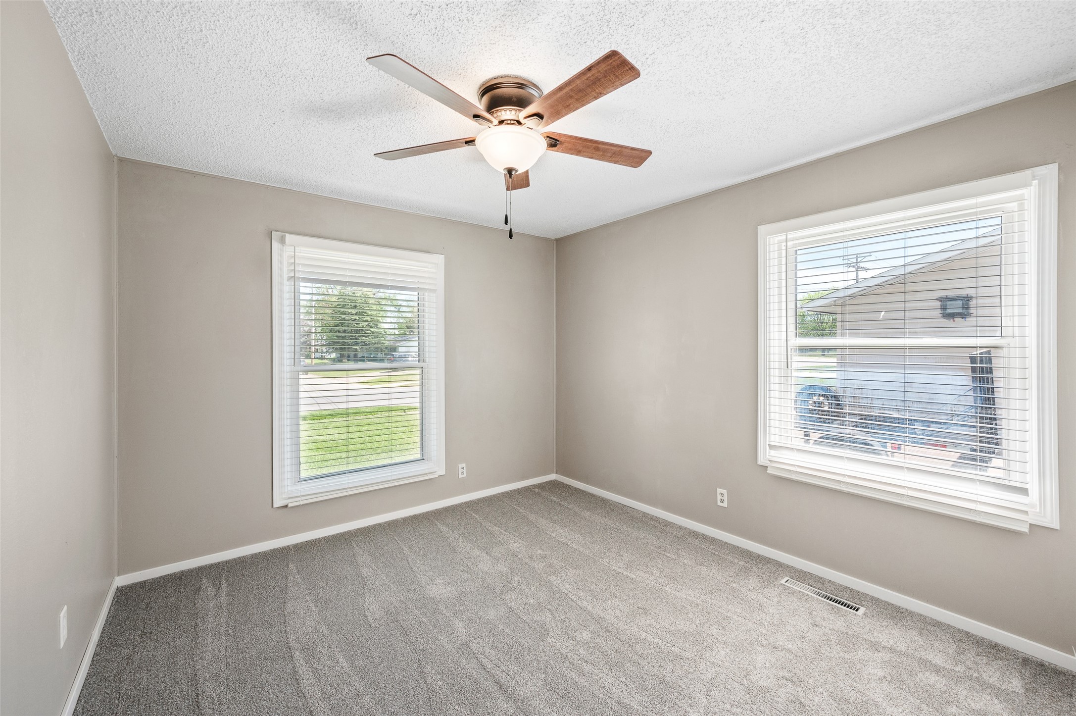 706 7th Avenue, Altoona, Iowa image 17