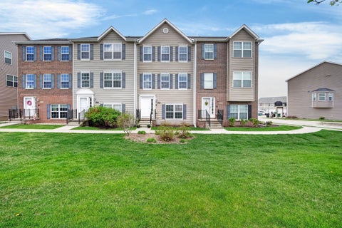 Condo For Sale - 1008 NE Kamies Lane<br/> Ankeny, IA 50021
