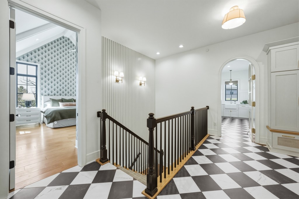 West Des Moines, Iowa, 50265, United States, 6 Bedrooms Bedrooms, ,5 BathroomsBathrooms,Residential,Active,2033345