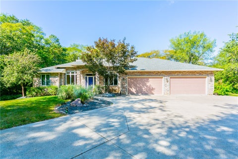 Featured picture for the property 682116