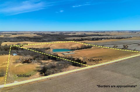 Vacant Land For Sale - 01 Osage Avenue<br/> Van Meter, IA 50261