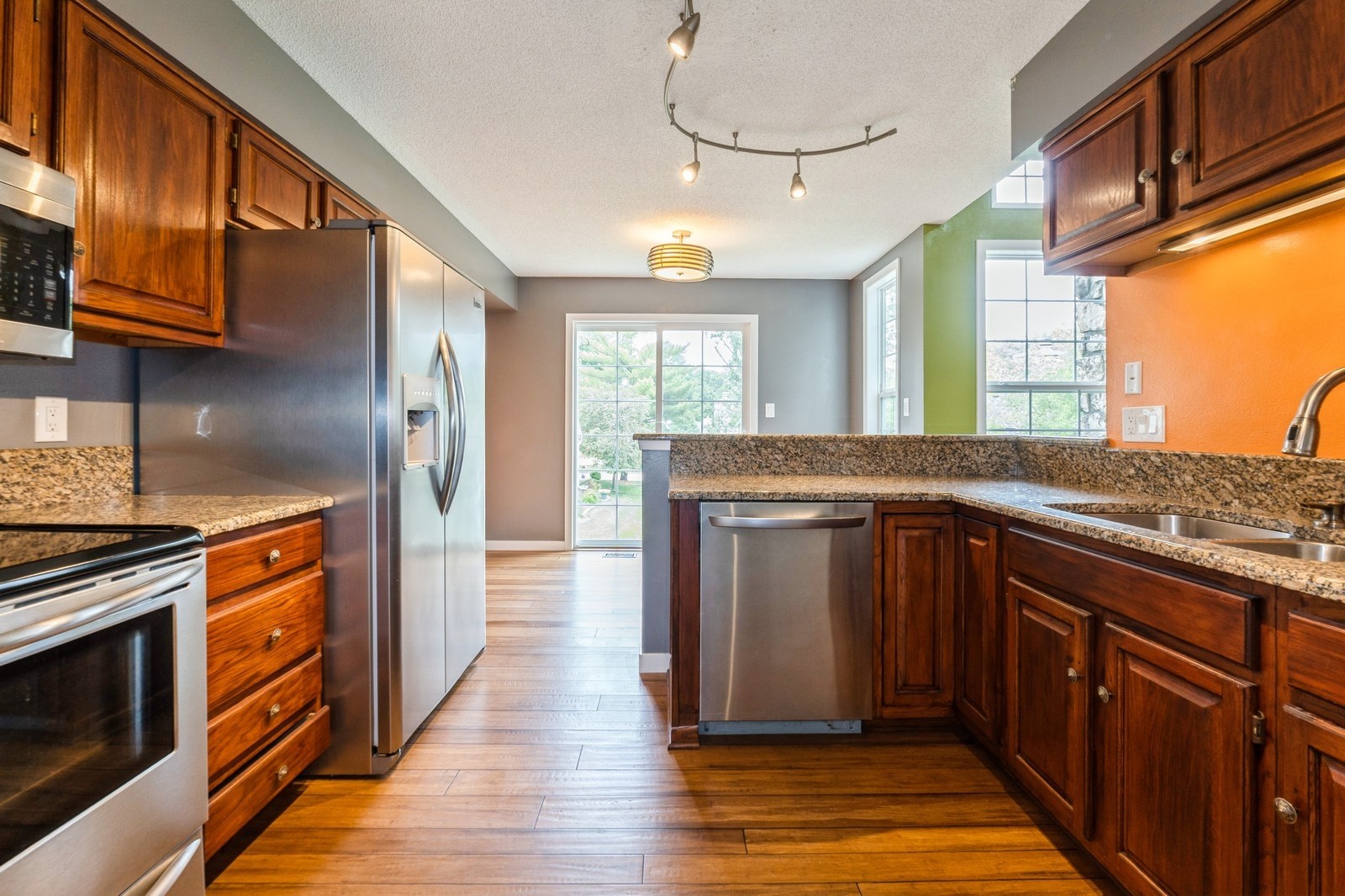 2405 81st Circle, Urbandale, Iowa image 10