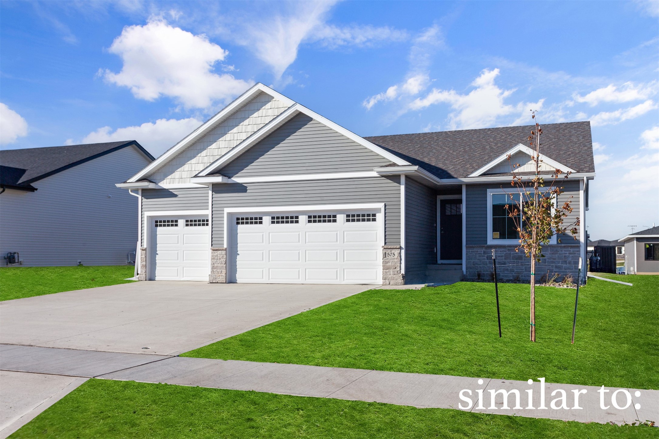 1112 Featherstone Avenue NE