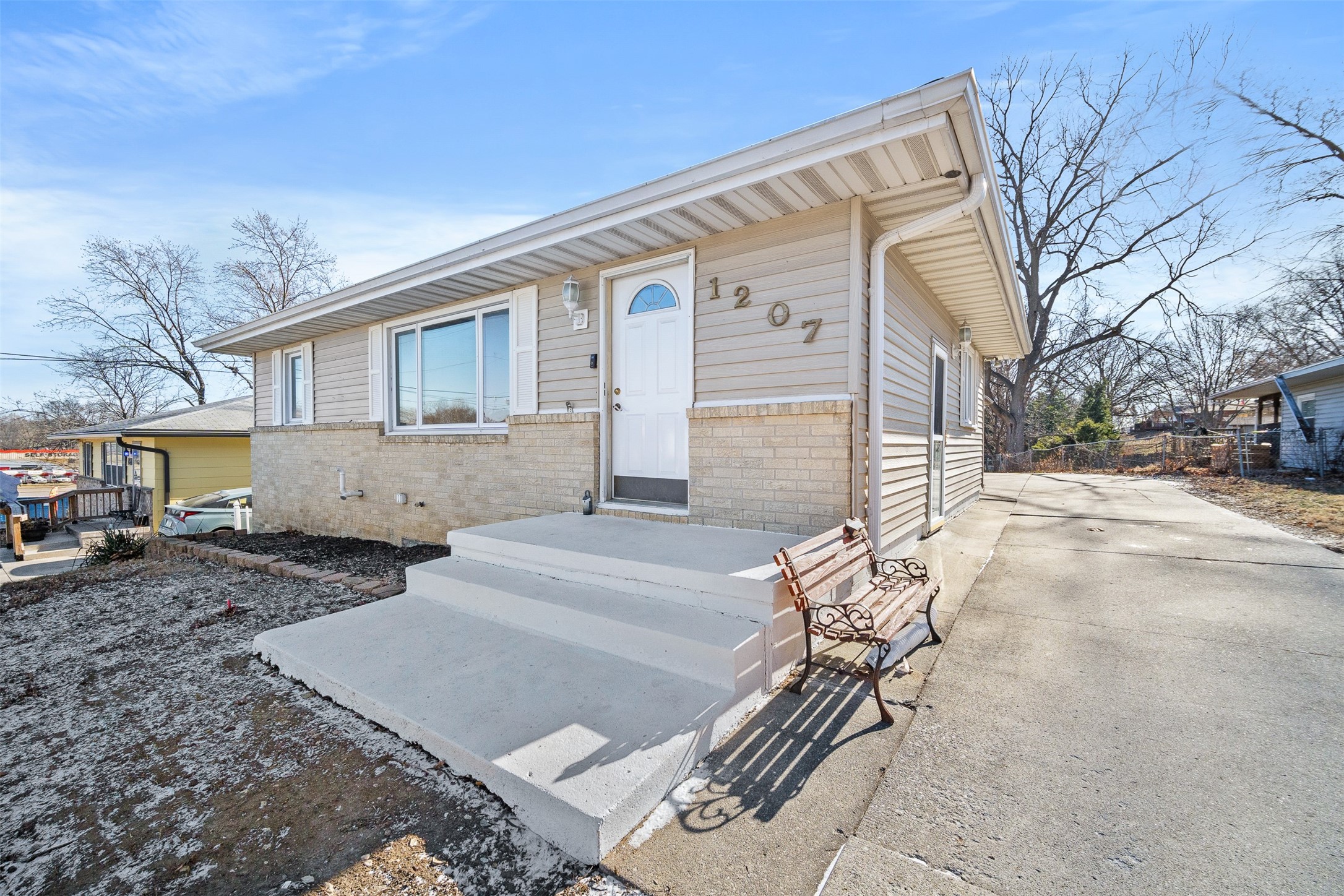 1207 E Watrous Avenue, Des Moines, Iowa image 29