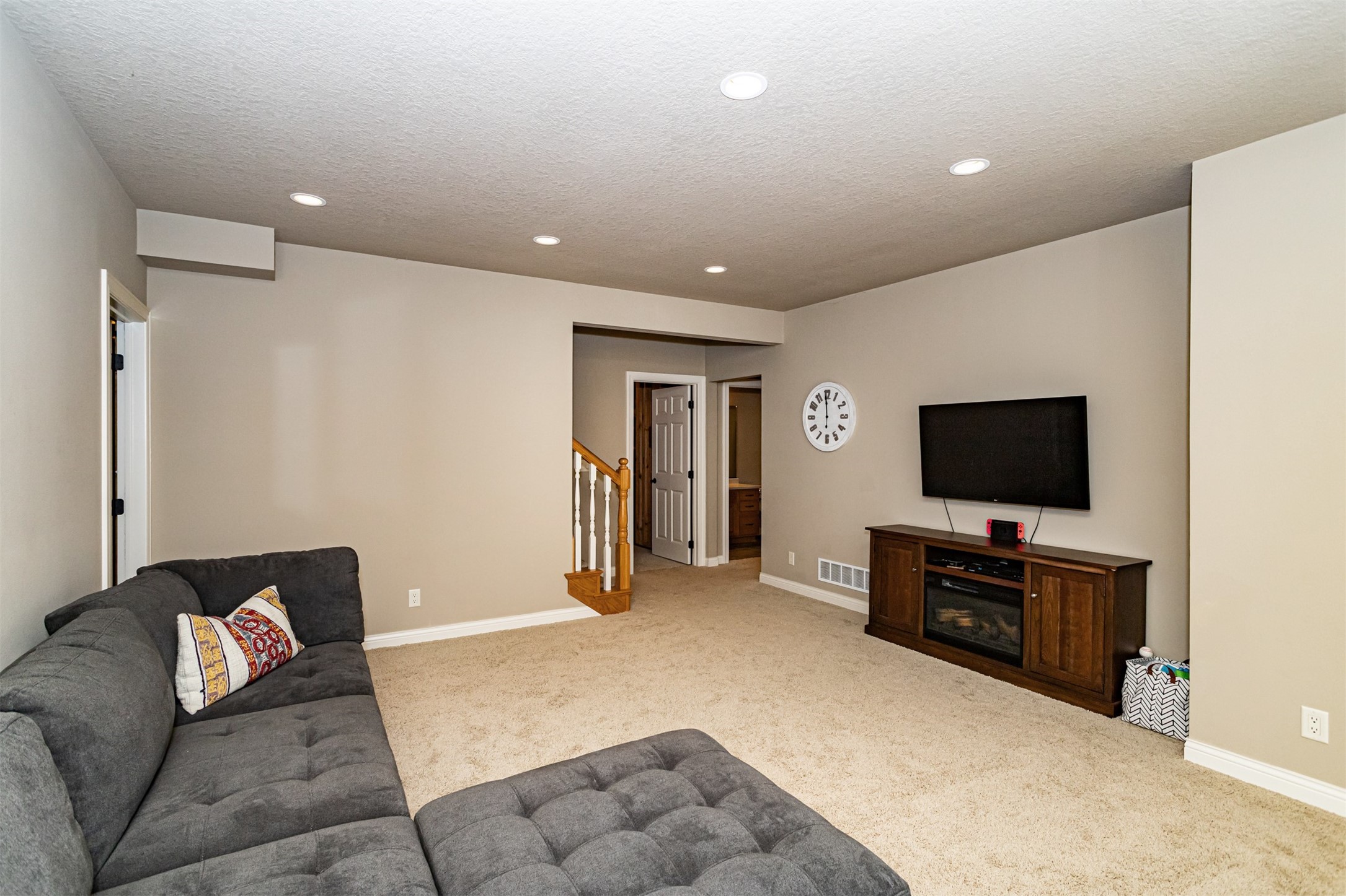 3001 Harrison Road, Ames, Iowa image 29